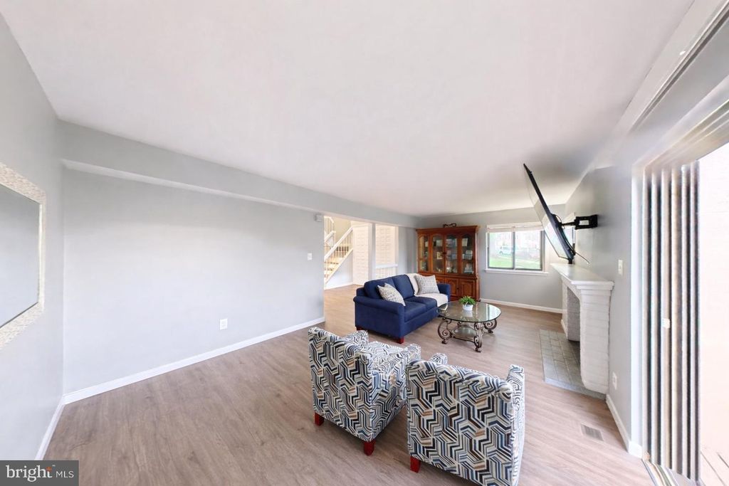 18428 POINT SENECA PL, Germantown, MD 20874