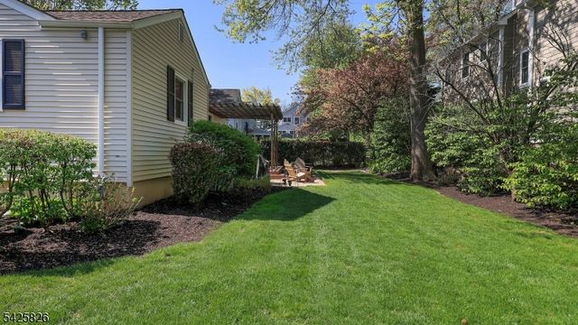 721 Kimball Ave, Westfield Town, NJ 07090