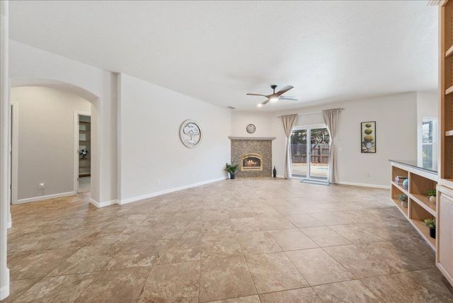 1869 Bal Ct, Yuba City, CA 95993