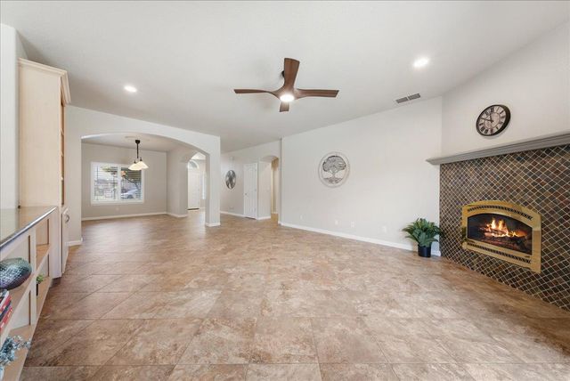 1869 Bal Ct, Yuba City, CA 95993