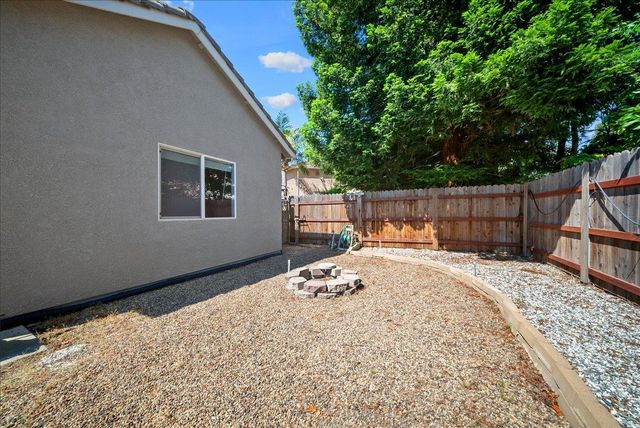 1869 Bal Ct, Yuba City, CA 95993