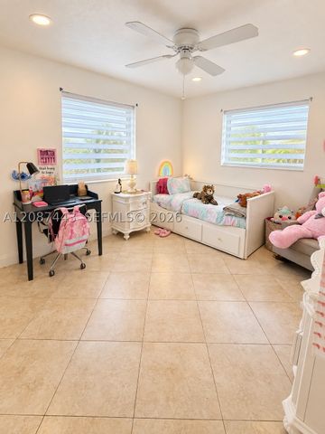 8284 SW 205th Ter, Cutler Bay, FL 33189