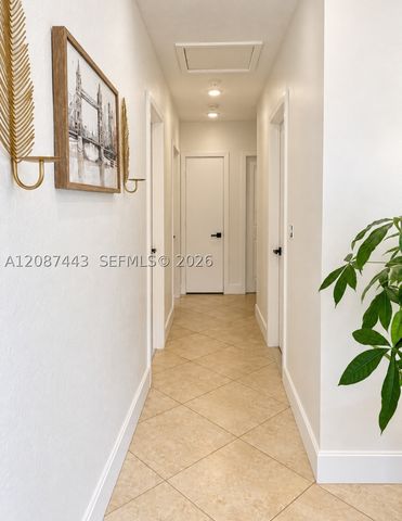 8284 SW 205th Ter, Cutler Bay, FL 33189