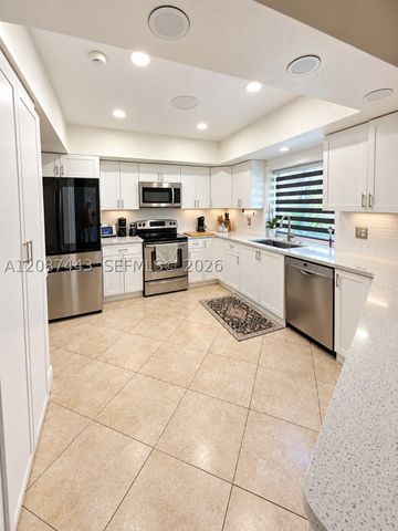8284 SW 205th Ter, Cutler Bay, FL 33189