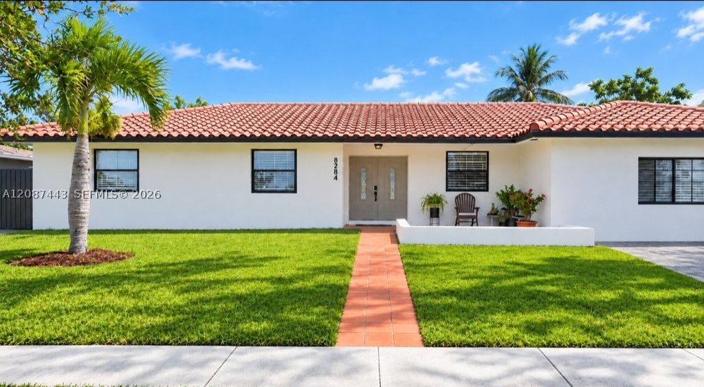 8284 SW 205th Ter, Cutler Bay, FL 33189
