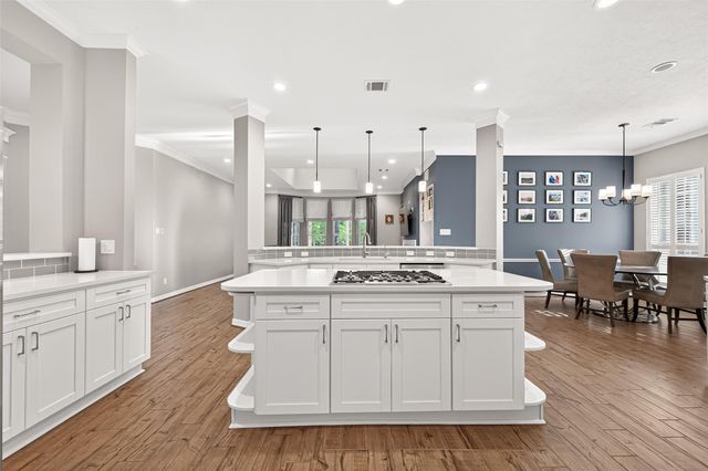 12111 Mill Stream Way, Houston, TX 77041