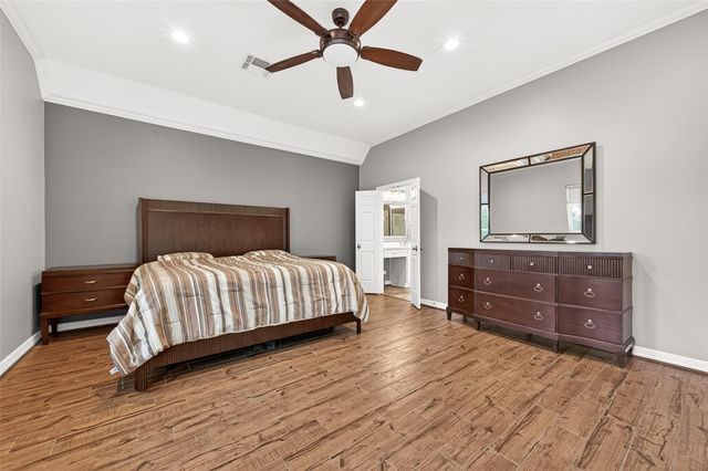 12111 Mill Stream Way, Houston, TX 77041