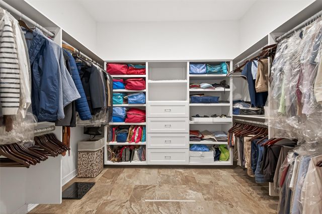 12111 Mill Stream Way, Houston, TX 77041