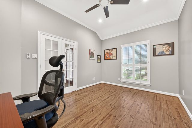 12111 Mill Stream Way, Houston, TX 77041