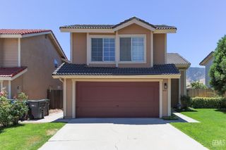 422 Sherwood Pl, Tehachapi, CA 93561