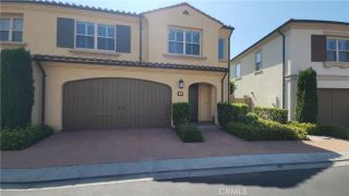 32 Loquat, Irvine, CA 92618