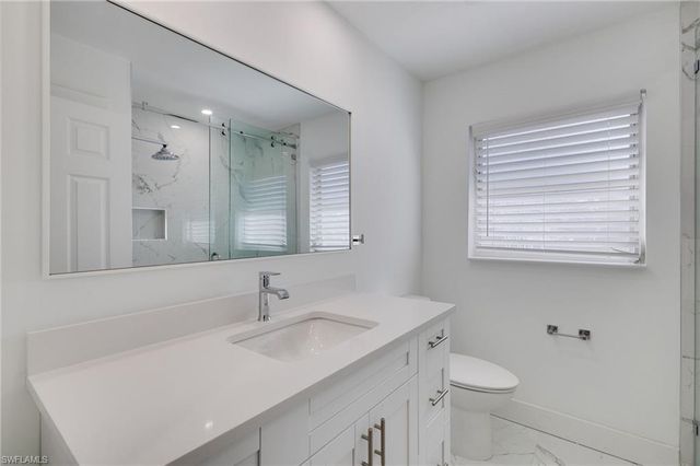 5256 Willow CT, Cape Coral, FL 33904