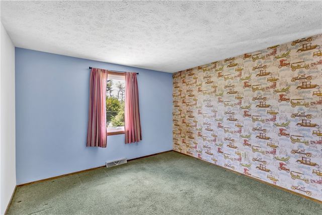 5817 Monongahela Ave, Bethel Park, PA 15102