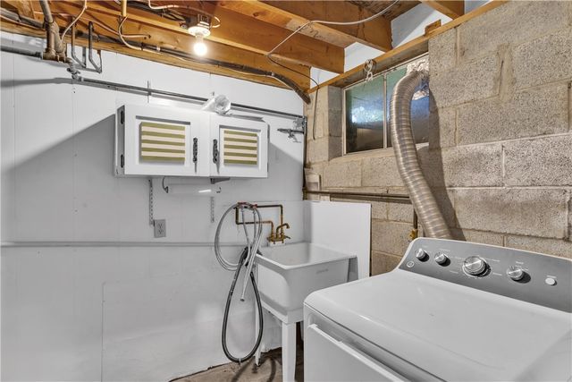 5817 Monongahela Ave, Bethel Park, PA 15102