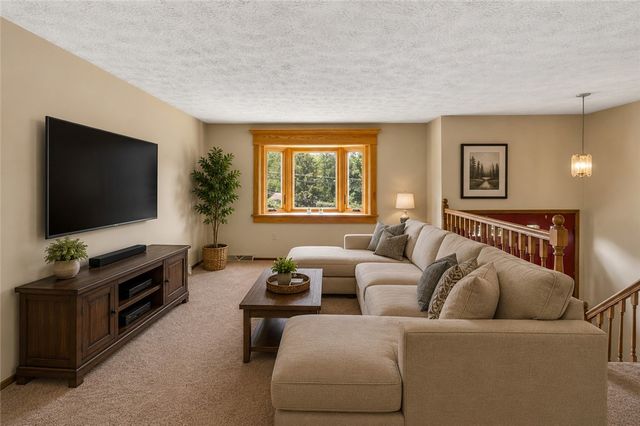 5817 Monongahela Ave, Bethel Park, PA 15102