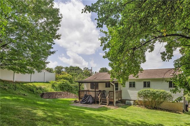 5817 Monongahela Ave, Bethel Park, PA 15102