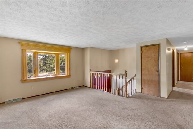 5817 Monongahela Ave, Bethel Park, PA 15102