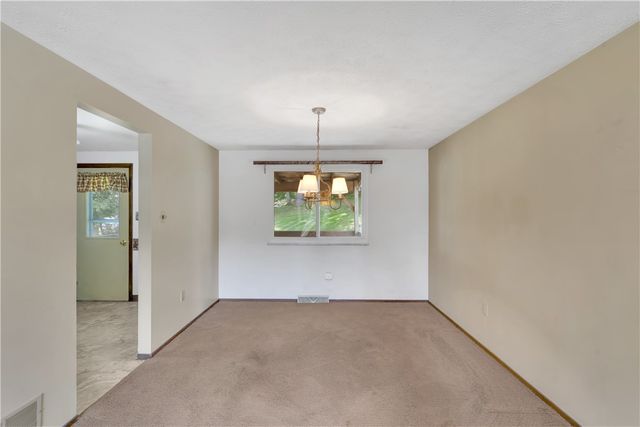 5817 Monongahela Ave, Bethel Park, PA 15102