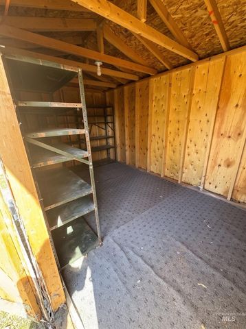 2708 N Redway Rd, Boise, ID 83704