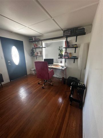 491 31ST AVENUE N, St Petersburg, FL 33704