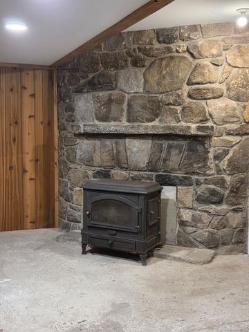 579 New Litchfield Street, Torrington, CT 06790