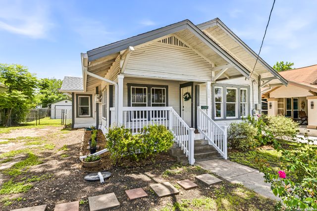 526 HAMMOND AVE, San Antonio, TX 78210