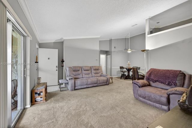 6555 Chasewood Drive H, Jupiter, FL 33458