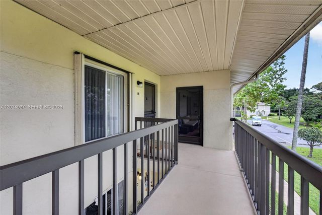 6555 Chasewood Drive H, Jupiter, FL 33458