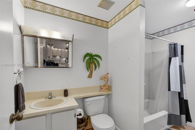 6555 Chasewood Drive H, Jupiter, FL 33458