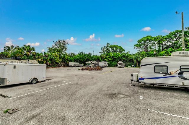 6555 Chasewood Drive H, Jupiter, FL 33458