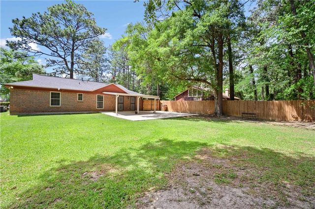 1020 Middle Ring Road, Mobile, AL 36608