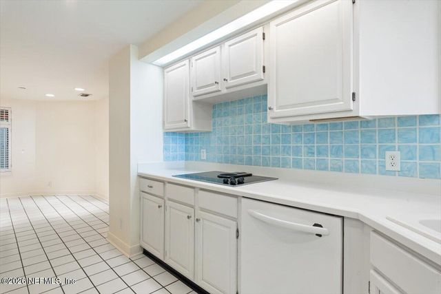 916 SPINNAKERS REACH Drive 916, Ponte Vedra Beach, FL 32082