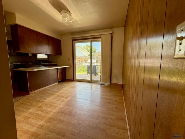 113 SOUTH AVE, Sturgis, SD 57785