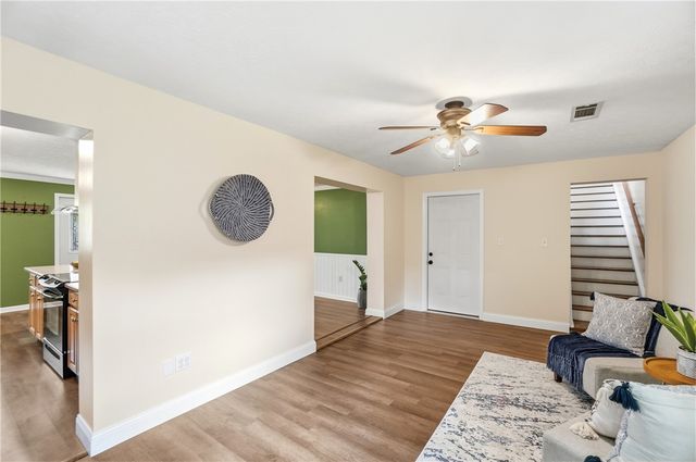1684 Pierce Drive, Beavercreek, OH 45432