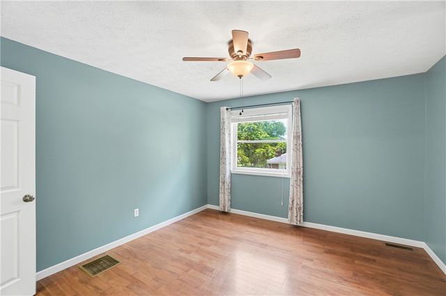 1684 Pierce Drive, Beavercreek, OH 45432