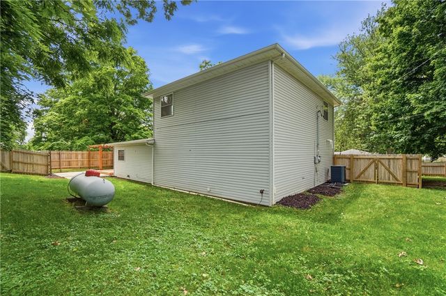 1684 Pierce Drive, Beavercreek, OH 45432