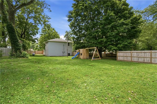 1684 Pierce Drive, Beavercreek, OH 45432