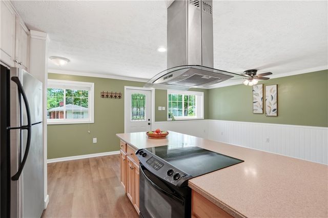 1684 Pierce Drive, Beavercreek, OH 45432