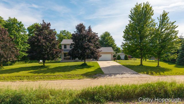 8152 Murphy Road, Lyons, MI 48851