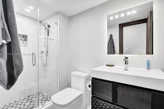 3031 N Ocean Blvd 1906, Fort Lauderdale, FL 33308