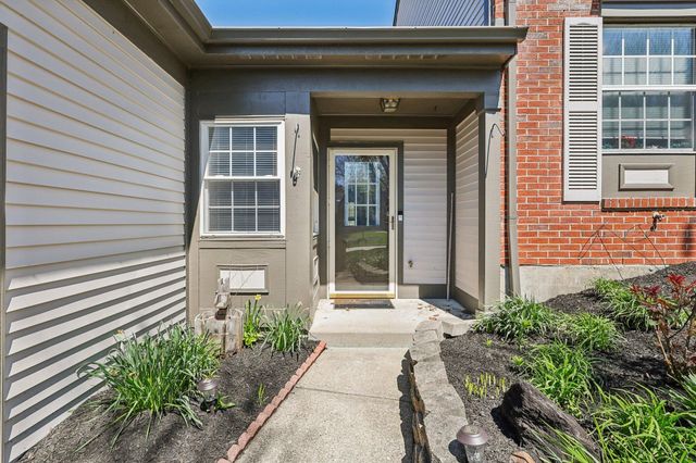 7112 Sweetwater Drive, Florence, KY 41042