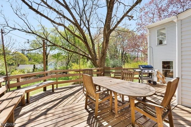 10 Babbitt Rd, Mendham Boro, NJ 07945