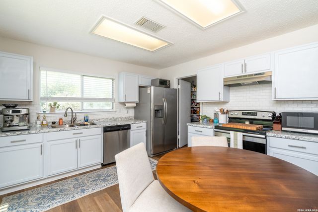 8903 Kenton Briar, San Antonio, TX 78240
