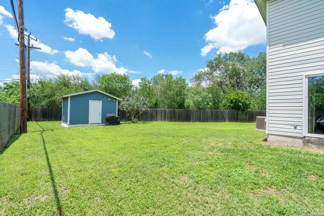 8903 Kenton Briar, San Antonio, TX 78240