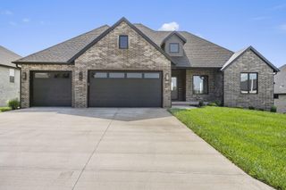 1650 Marlowe Avenue, Springfield, MO 65802