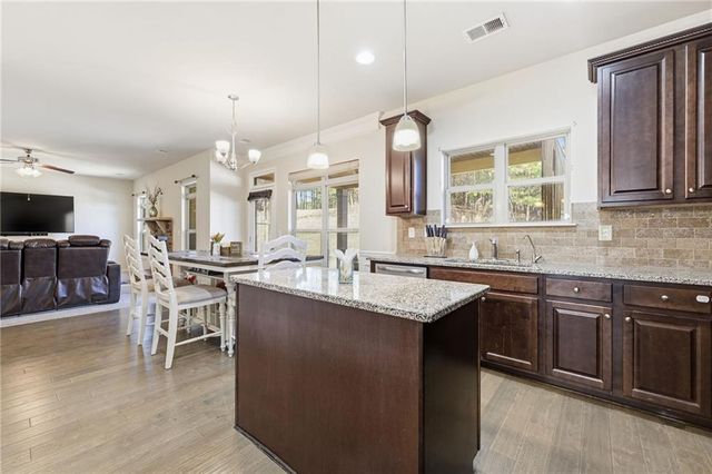 4247 Sawgrass Drive, Lithonia, GA 30038