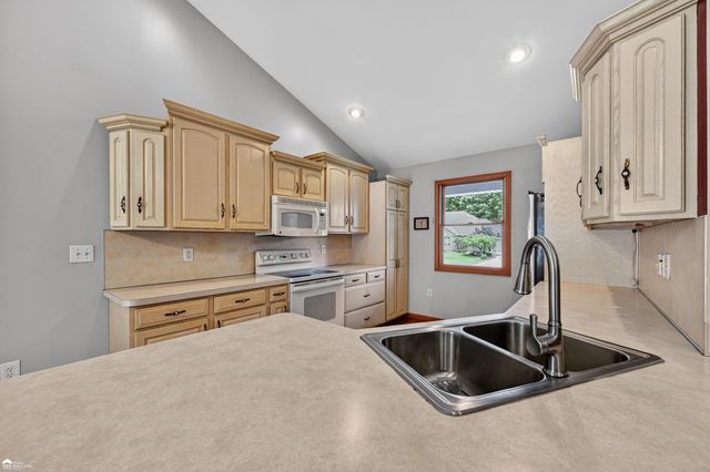 5316 Chin Maya Drive, Swartz Creek, MI 48473