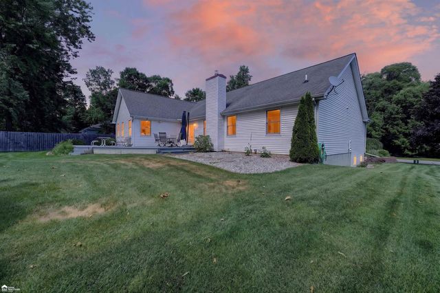 5316 Chin Maya Drive, Swartz Creek, MI 48473