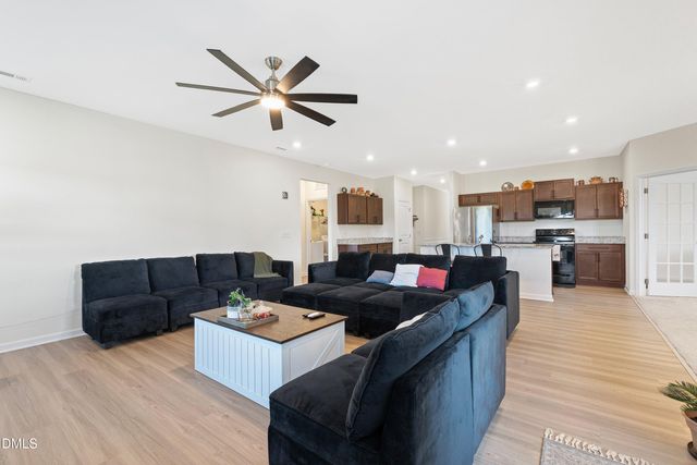 112 Napa Drive, Four Oaks, NC 27524