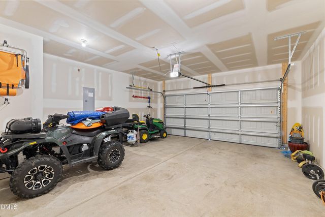112 Napa Drive, Four Oaks, NC 27524